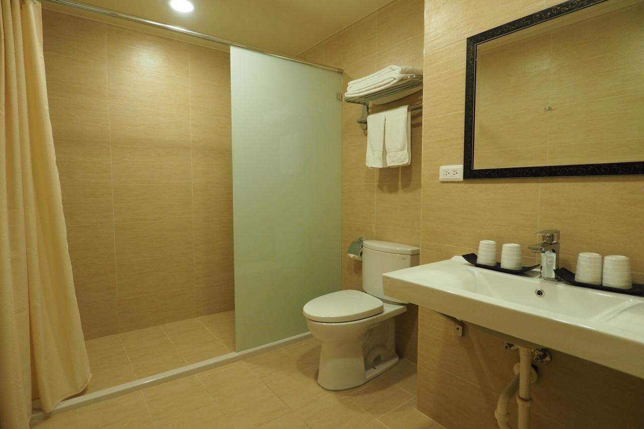 M Hotel Kaohsiung Eksteriør billede